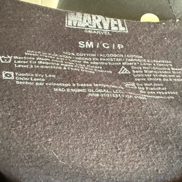 Marvel‎ Womens Tee Sz S Cut Out Neck Spider-Man Black Cartoon Comic Shirt Top - Picture 8 of 8